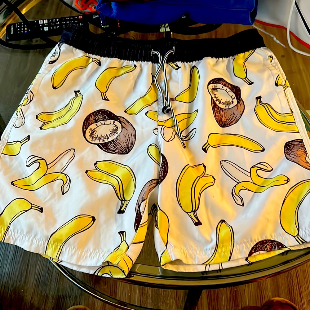 Valor Men’s Board Shorts Size L